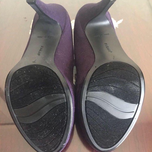 Payless Ruffle Peep-Toe Pumps - Picture 5 of 5